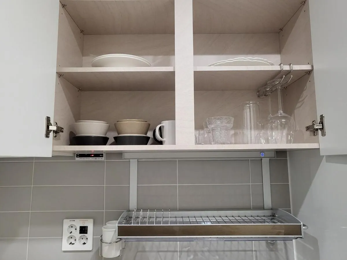 Apartment Value Stay Songdo 21층 호수뷰 루프탑수영장 호텔침구 스마트tv 공항30분 Incheon South Korea
